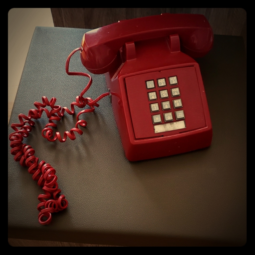 VTG CORTELCO RED PHONE
